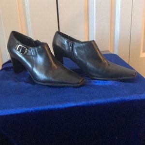 Bandolino booties or shoes